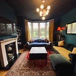 Spacious Boutique Apartment