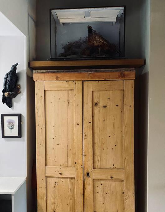 Spacious Boutique Apartment *